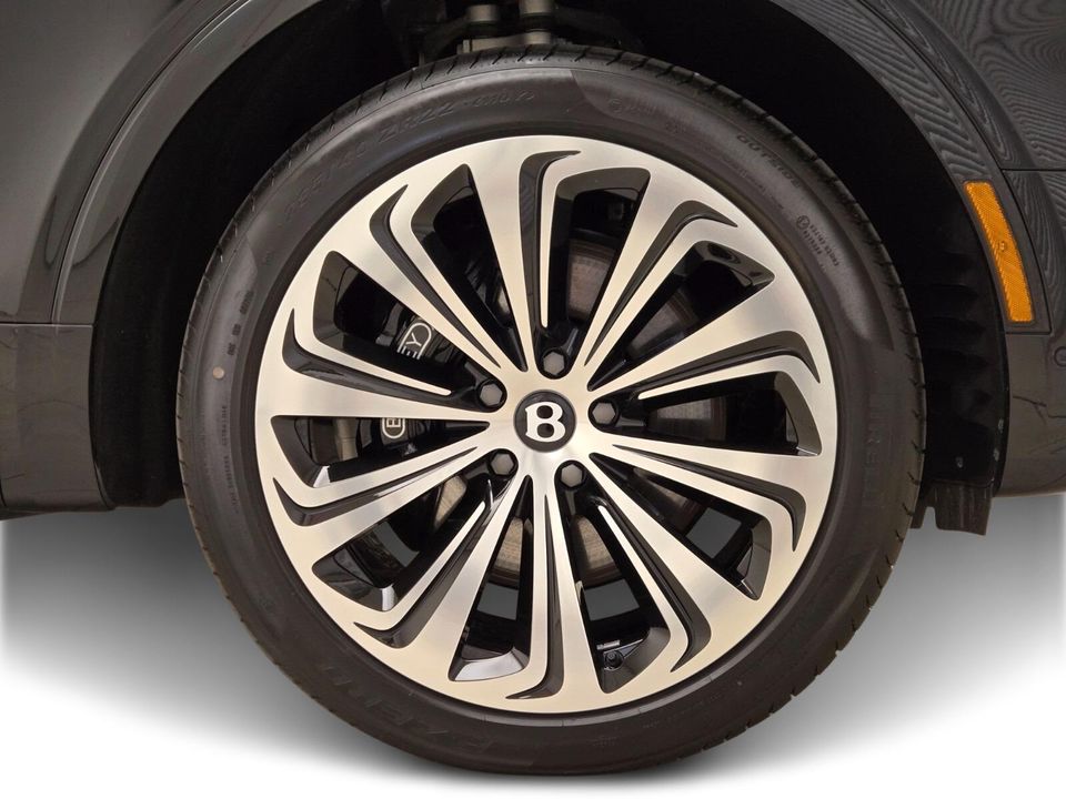 2025 Bentley Bentayga