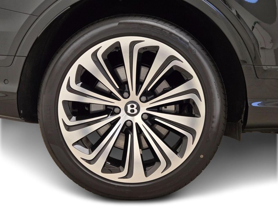 2025 Bentley Bentayga