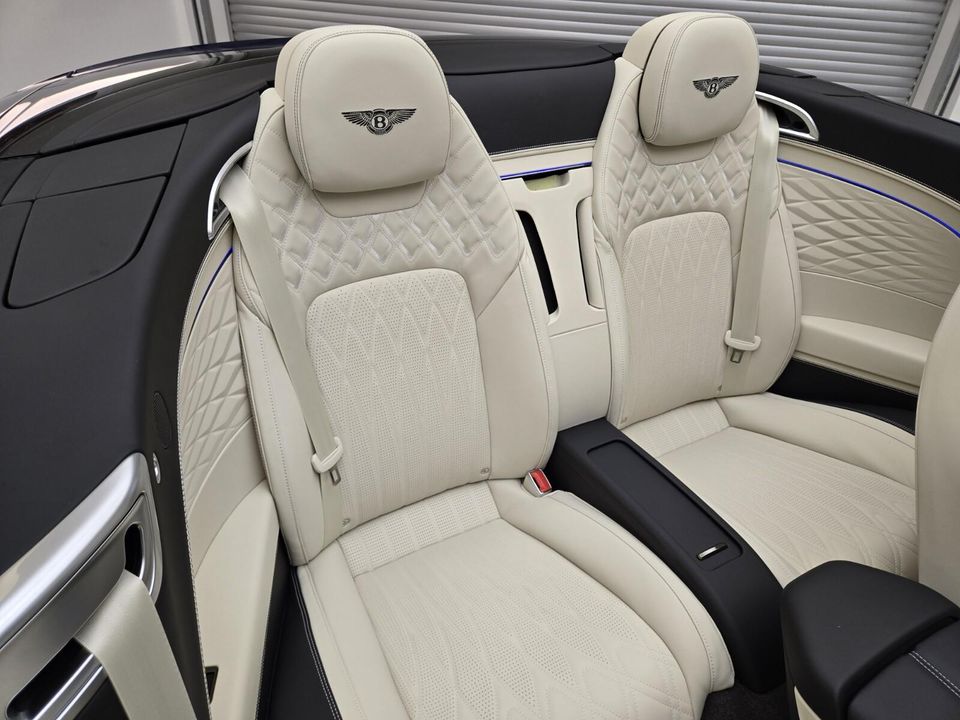 2026 Bentley Continental GTC