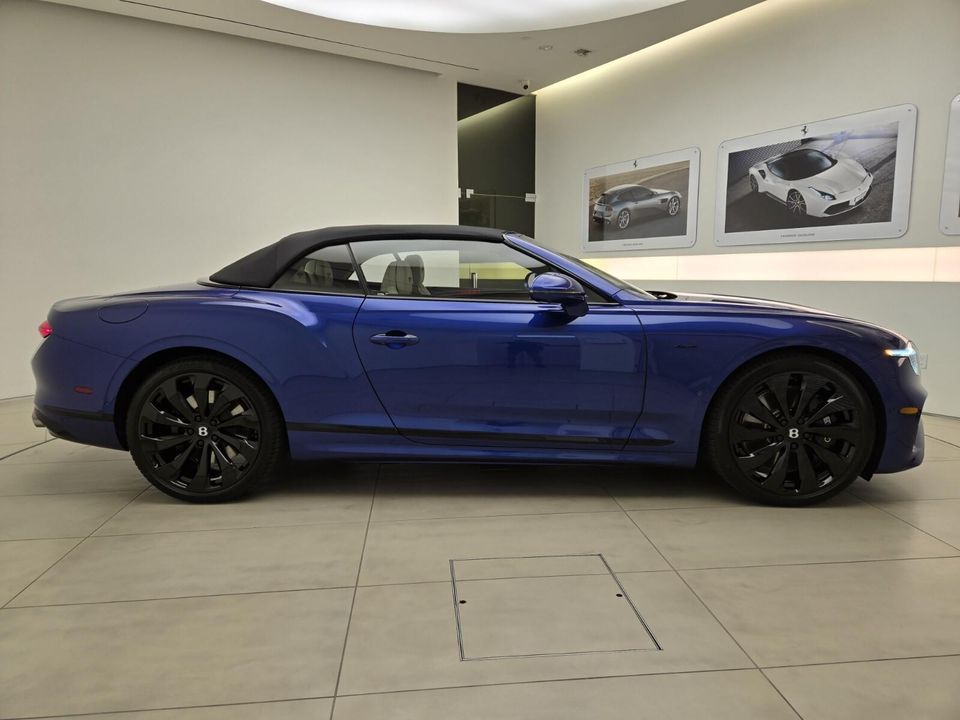 2026 Bentley Continental GTC