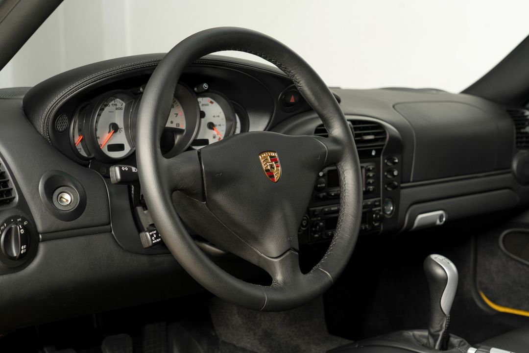 2003 Porsche 911