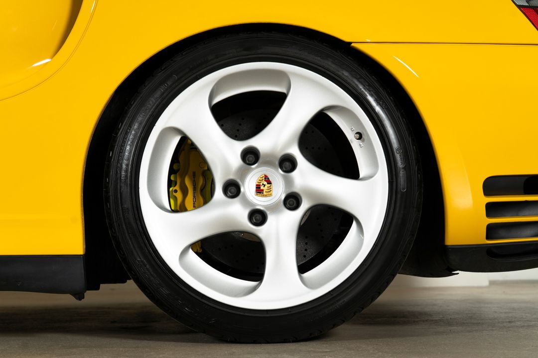 2003 Porsche 911