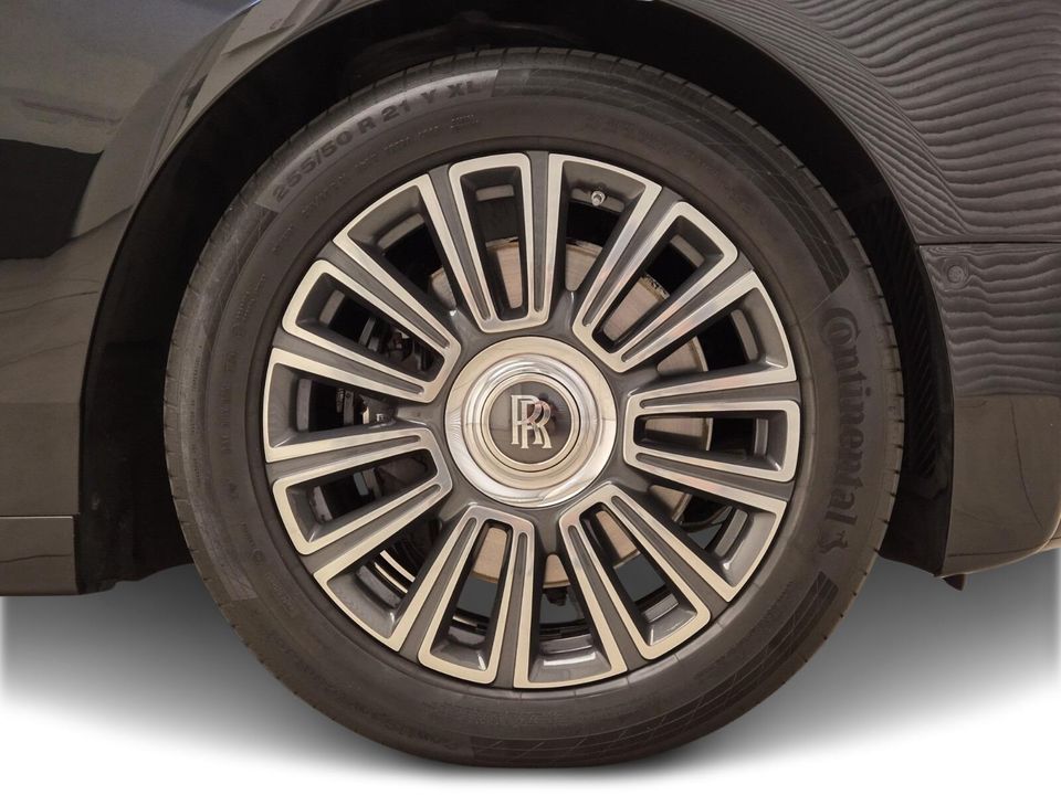 2020 Rolls-Royce Phantom