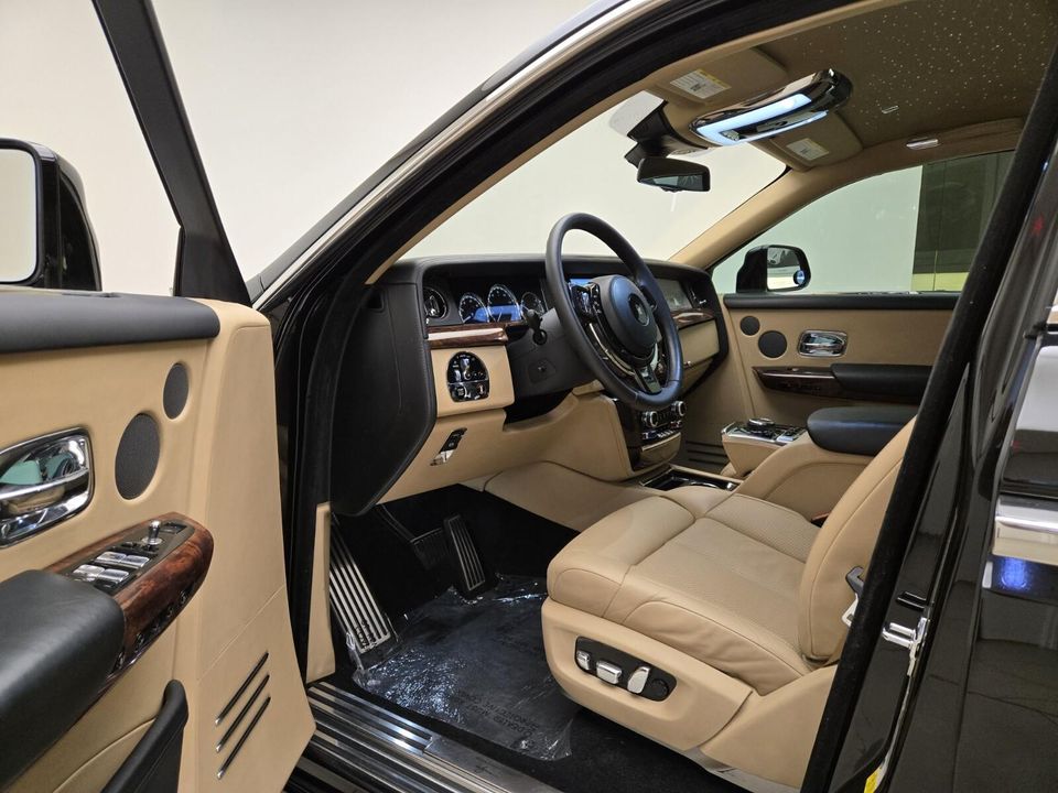 2020 Rolls-Royce Phantom