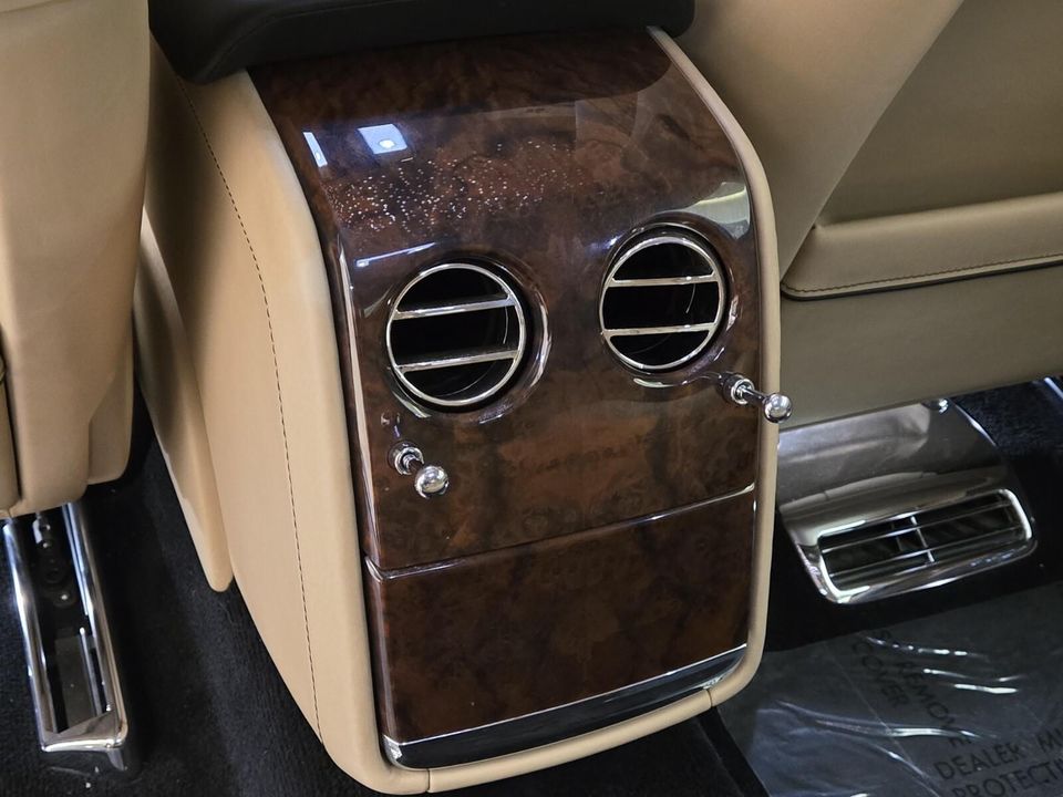 2020 Rolls-Royce Phantom