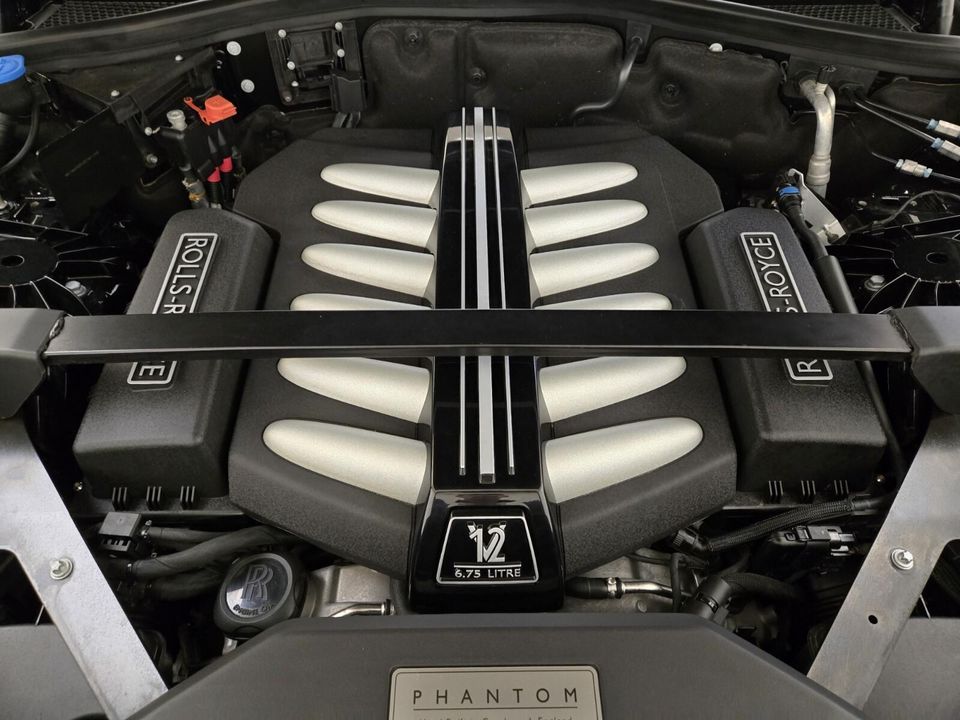 2020 Rolls-Royce Phantom