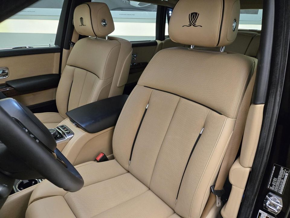 2020 Rolls-Royce Phantom