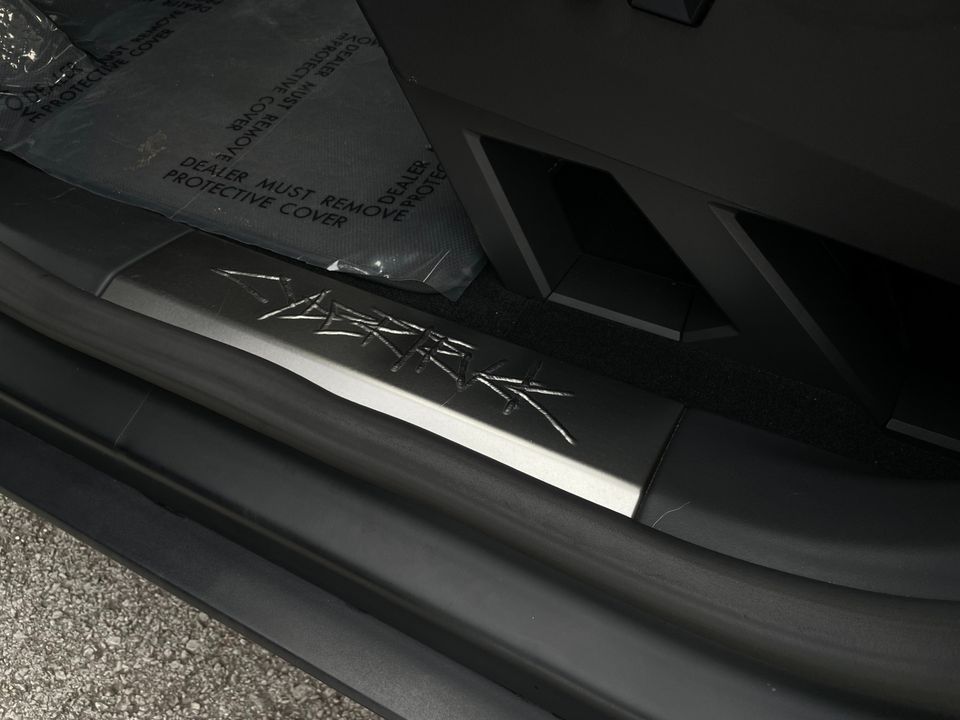 2025 Tesla Cybertruck