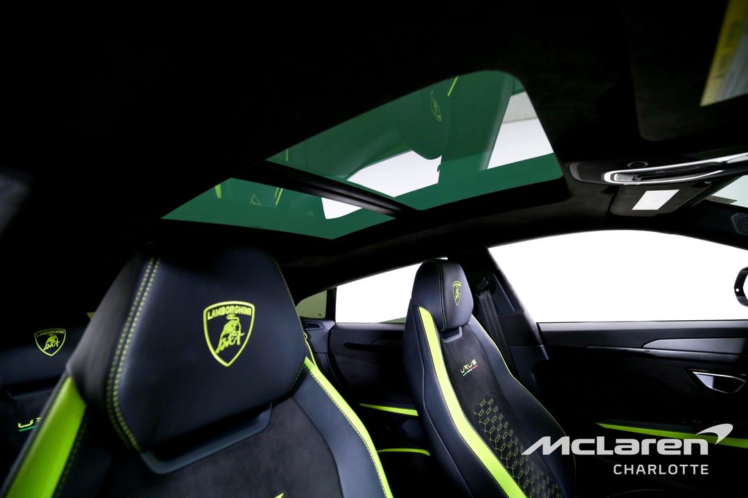 2022 Lamborghini Urus