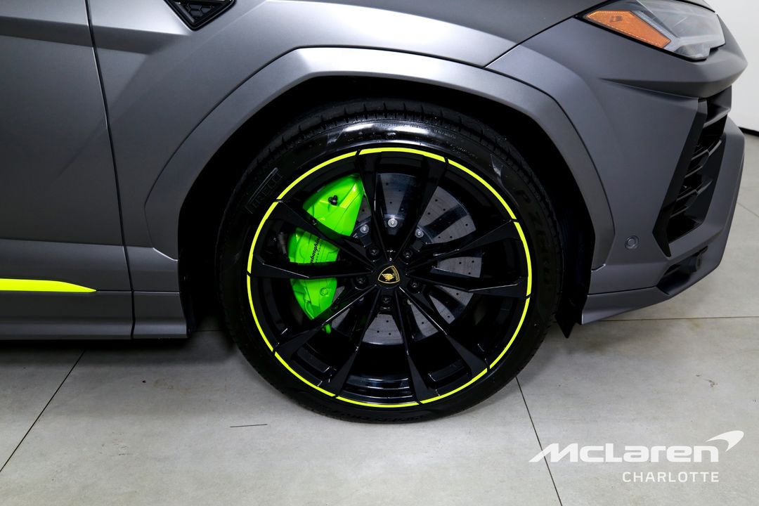 2022 Lamborghini Urus