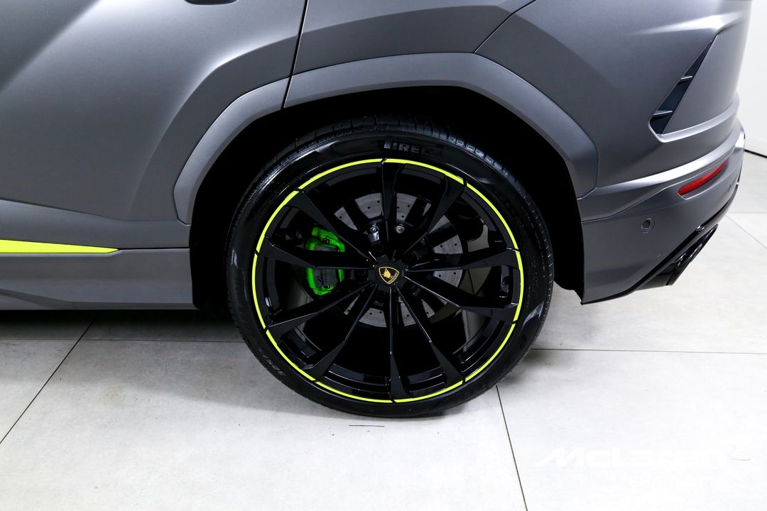 2022 Lamborghini Urus