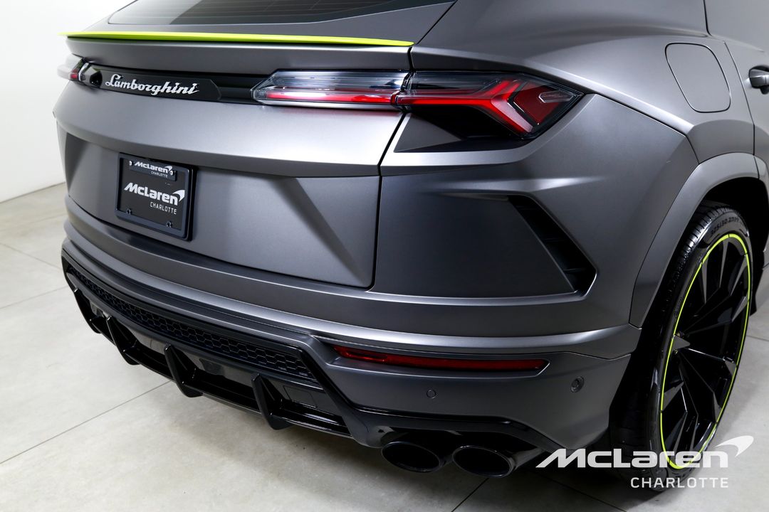 2022 Lamborghini Urus
