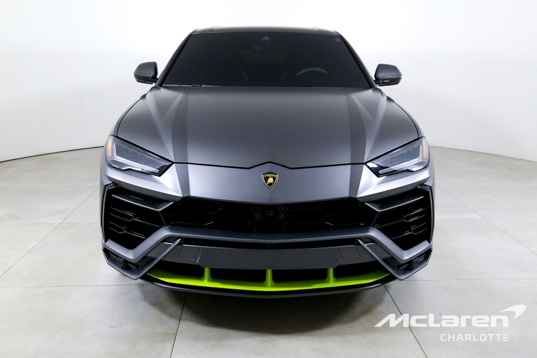 2022 Lamborghini Urus