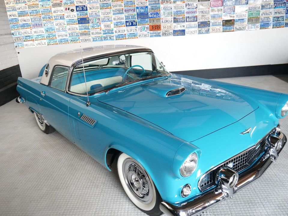 1956 Ford Thunderbird