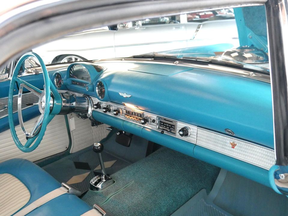 1956 Ford Thunderbird