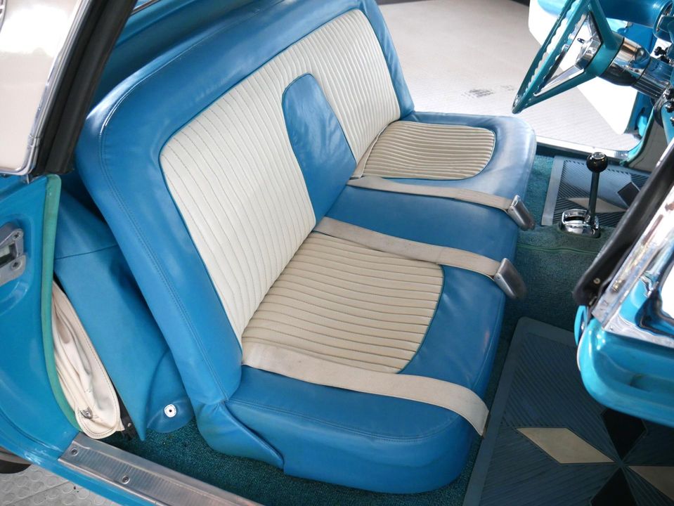 1956 Ford Thunderbird