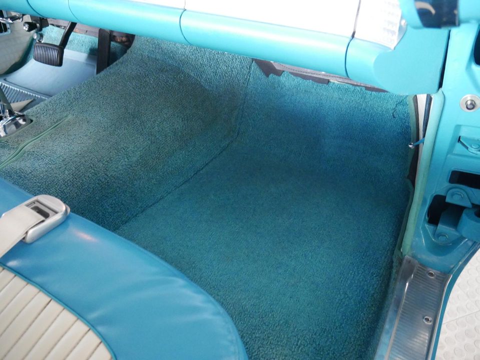 1956 Ford Thunderbird