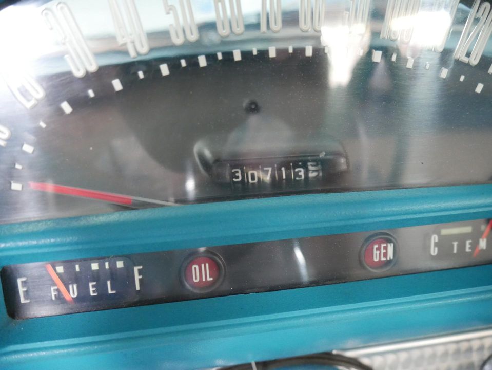 1956 Ford Thunderbird