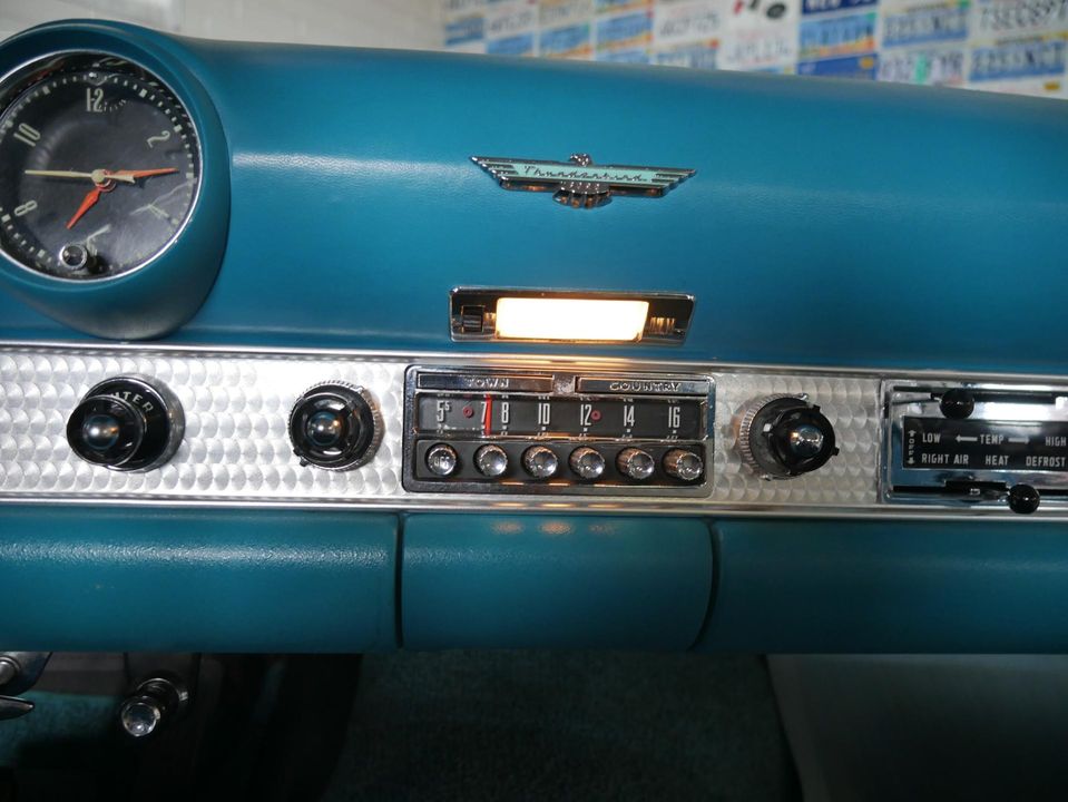 1956 Ford Thunderbird