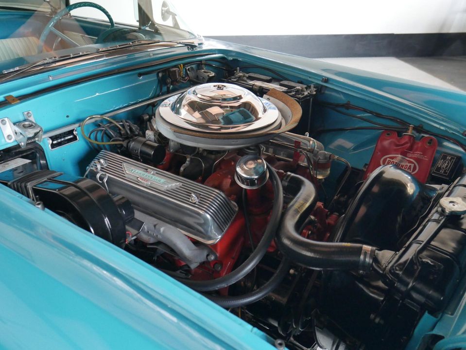 1956 Ford Thunderbird