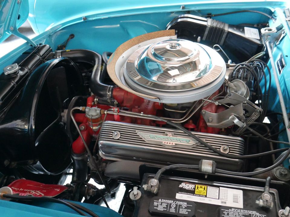 1956 Ford Thunderbird