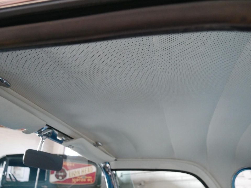 1956 Ford Thunderbird