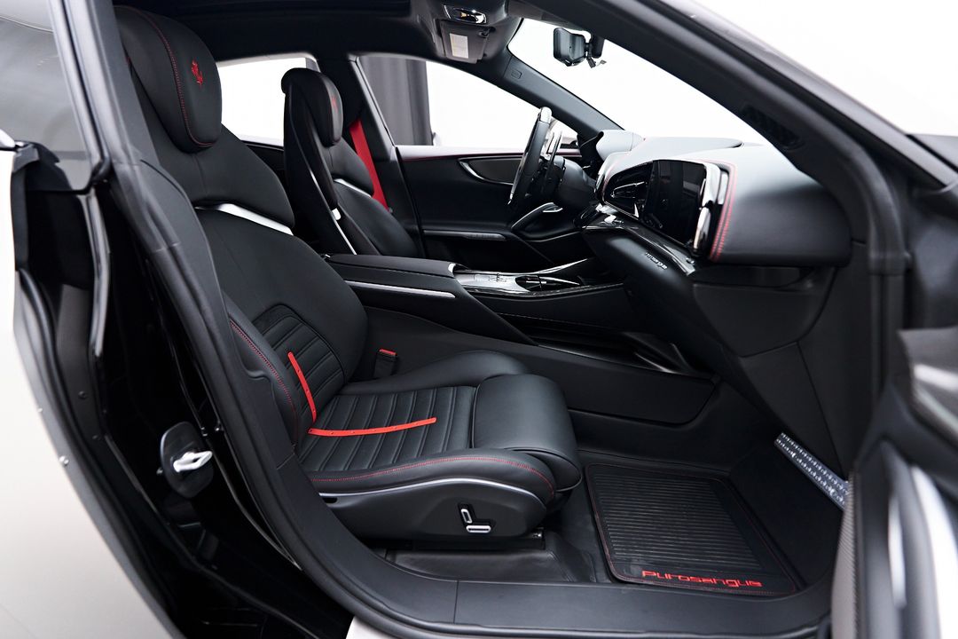 2024 Ferrari Purosangue
