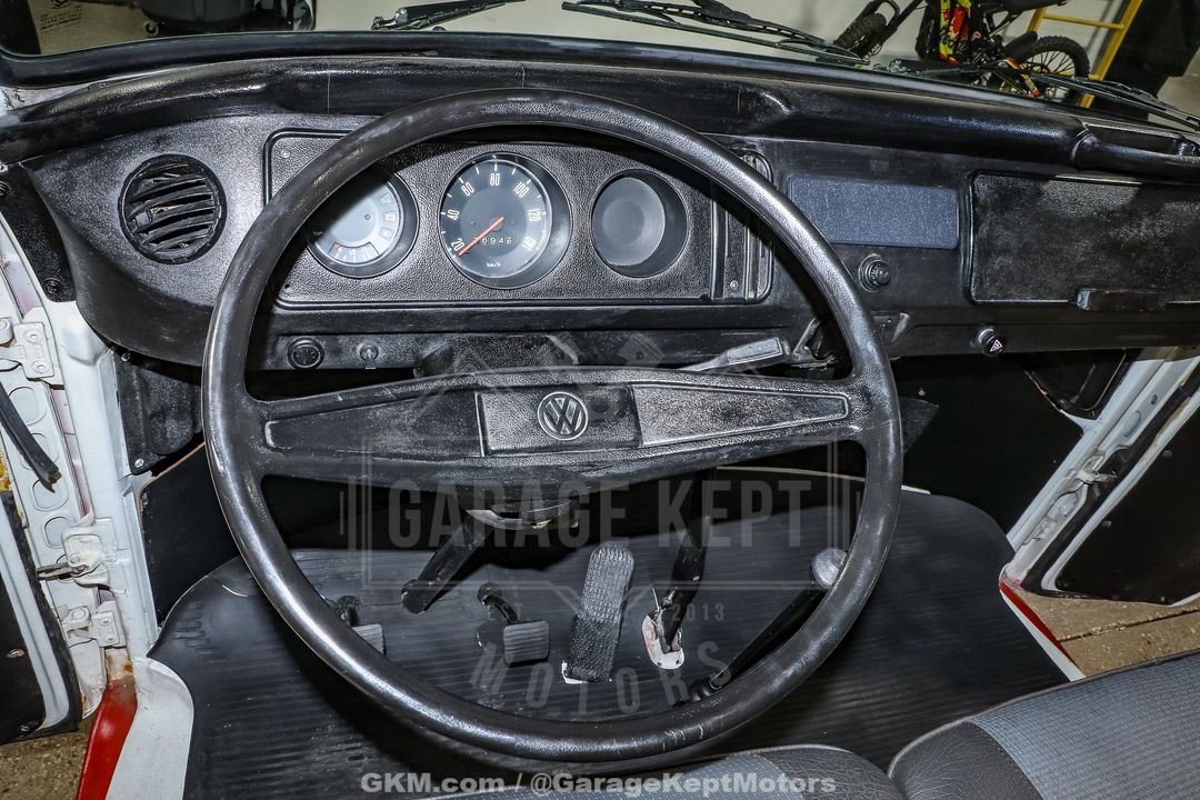 1973 Volkswagen Type 2 Bus