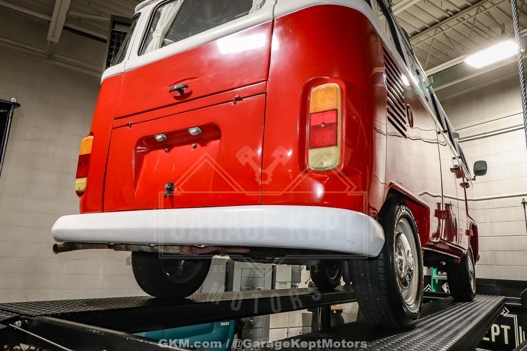 1973 Volkswagen Type 2 Bus