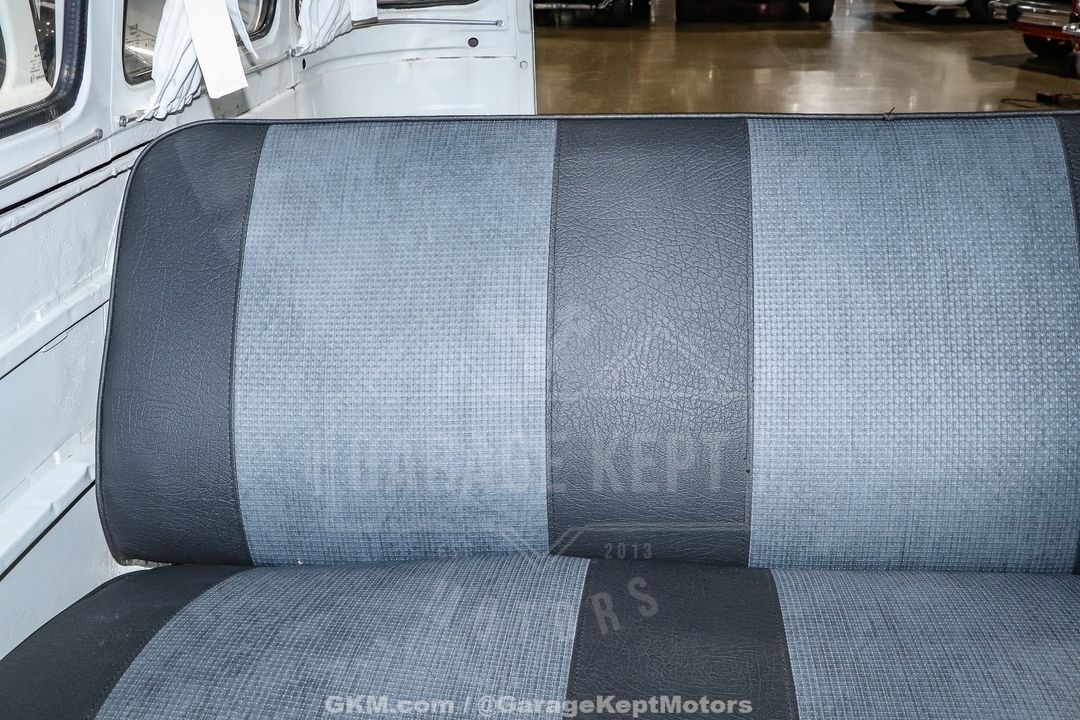 1973 Volkswagen Type 2 Bus