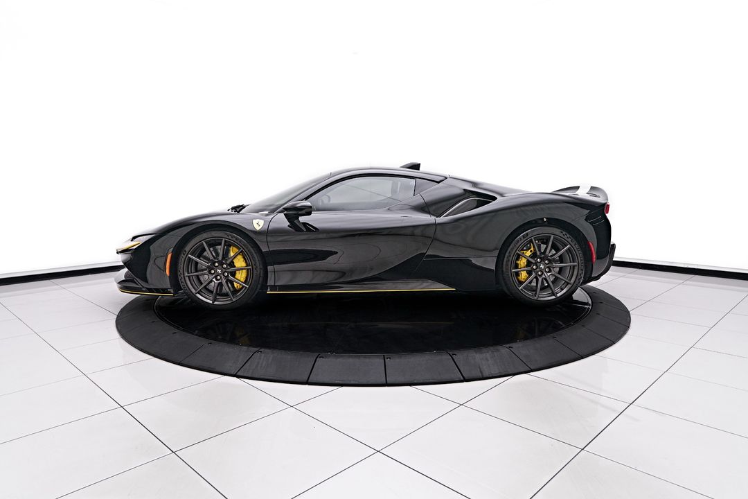 2022 Ferrari SF90 Stradale