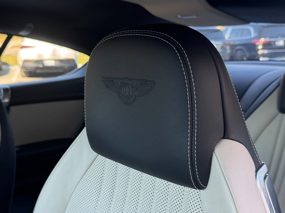 2016 Bentley Continental