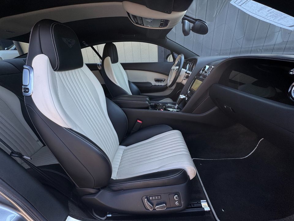 2016 Bentley Continental