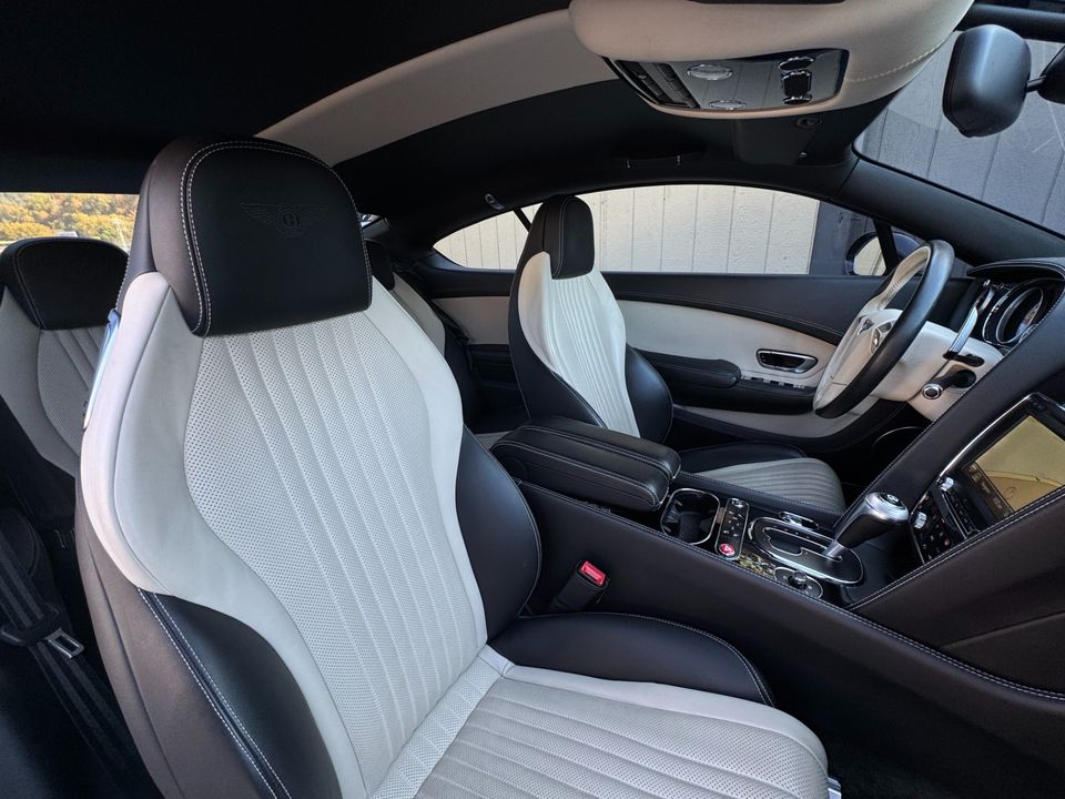 2016 Bentley Continental