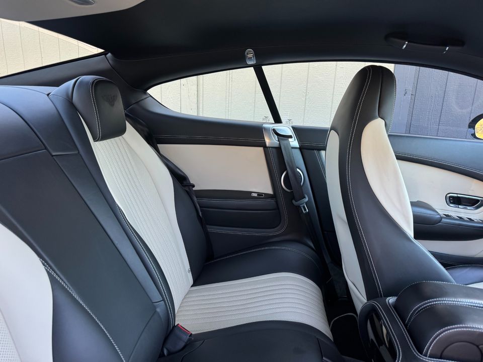 2016 Bentley Continental