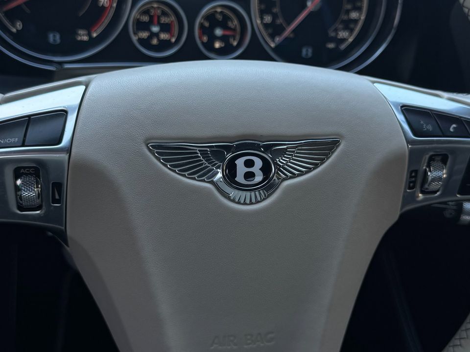 2016 Bentley Continental