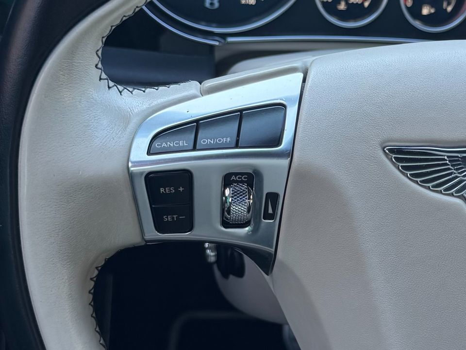 2016 Bentley Continental