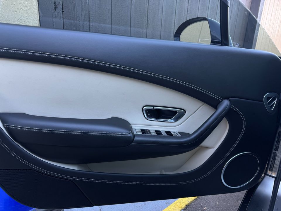 2016 Bentley Continental