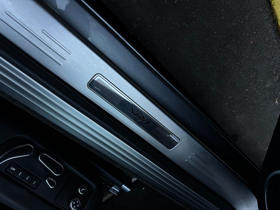 2016 Bentley Continental