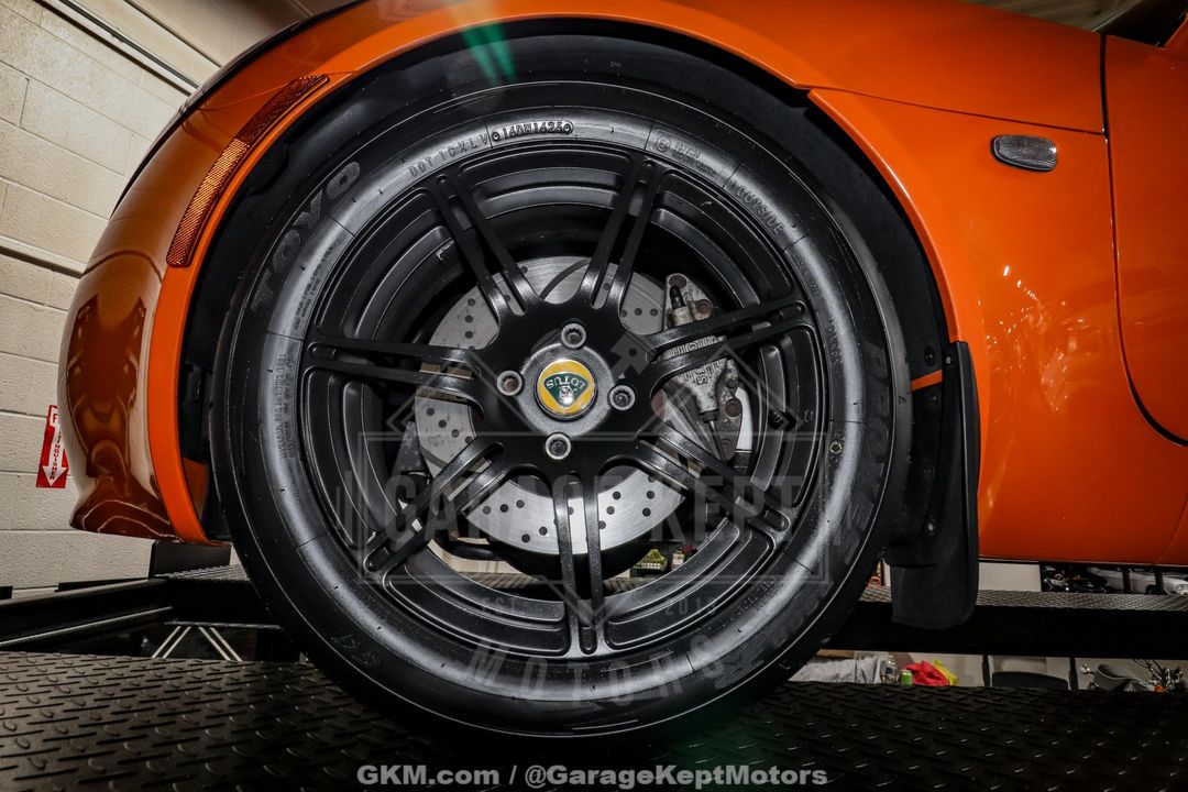 2005 Lotus Elise