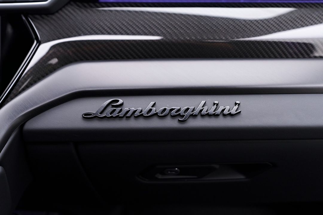 2024 Lamborghini Urus