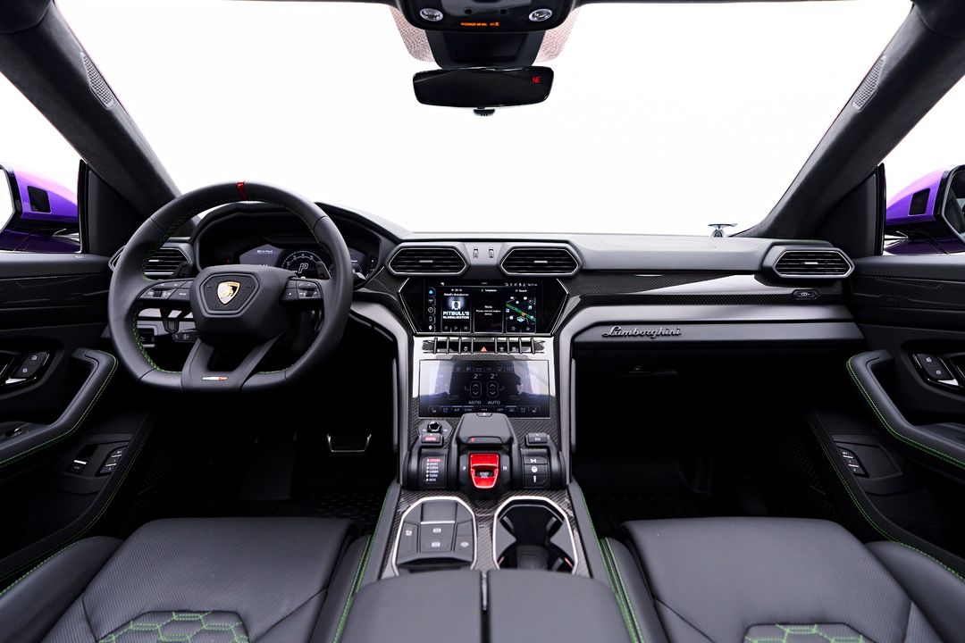 2024 Lamborghini Urus