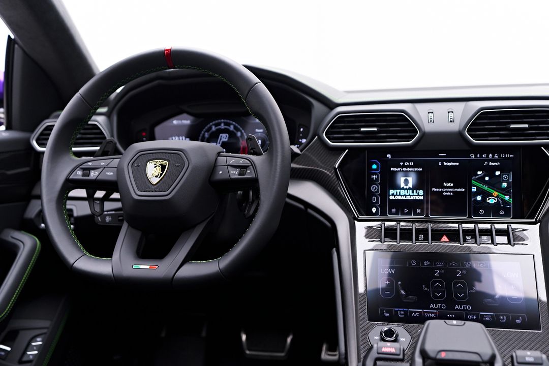 2024 Lamborghini Urus