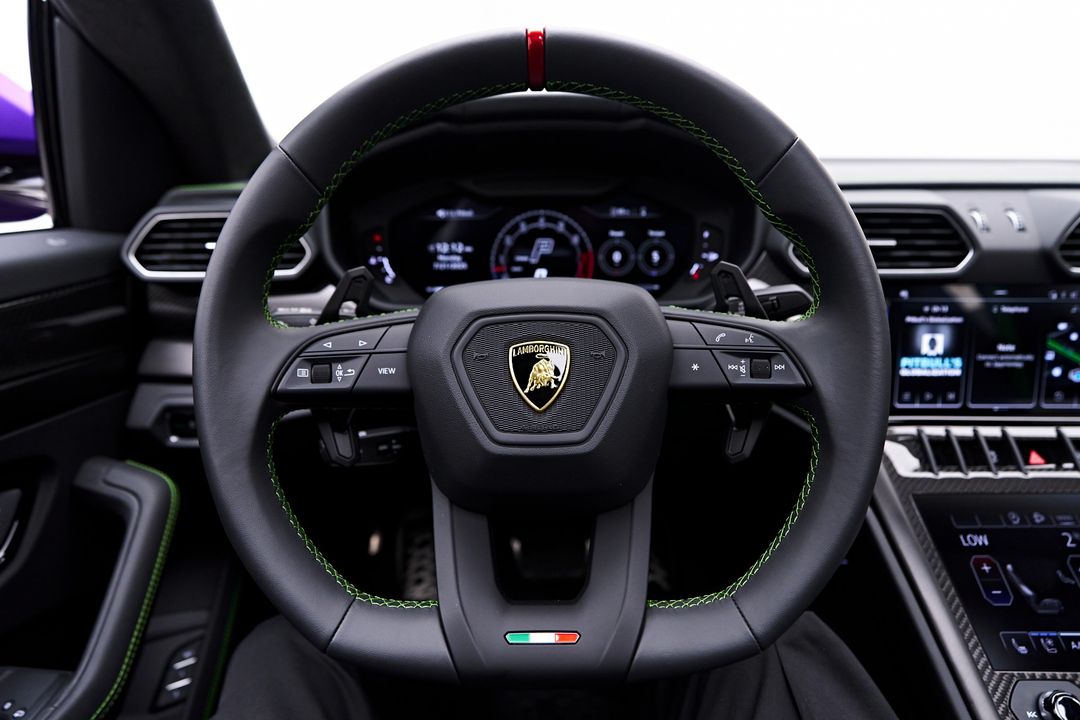 2024 Lamborghini Urus