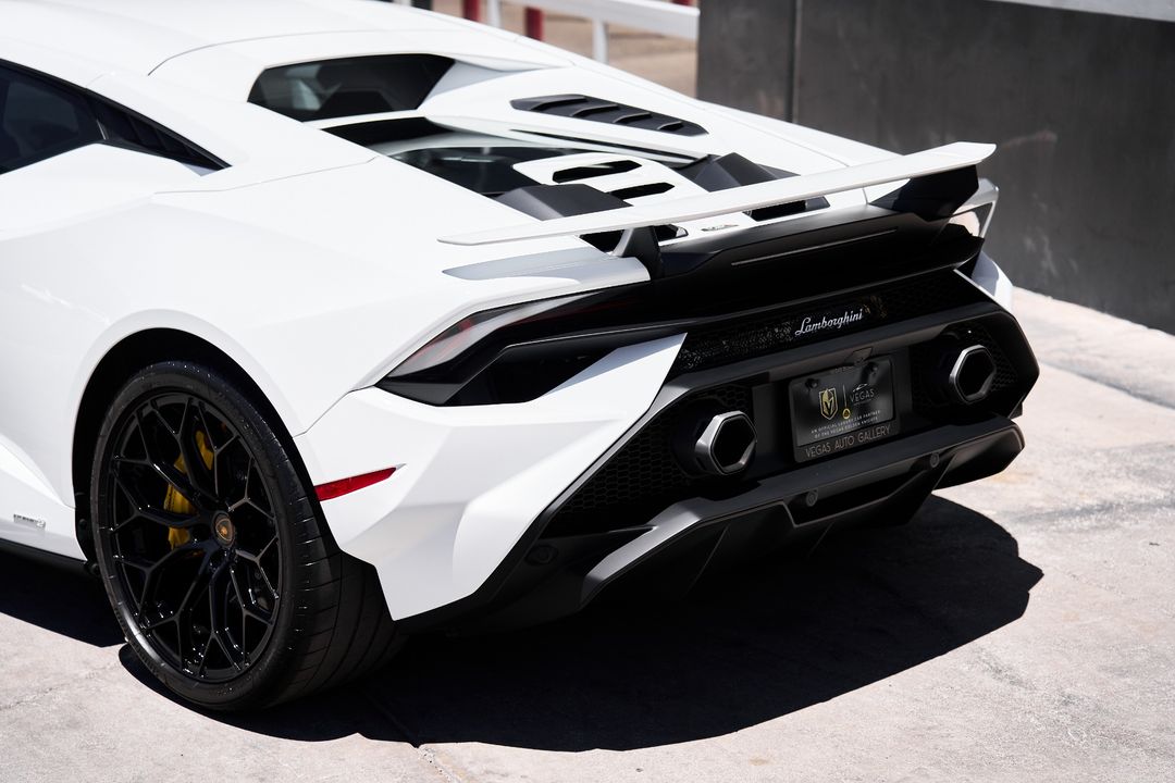 2024 Lamborghini Huracan Tecnica