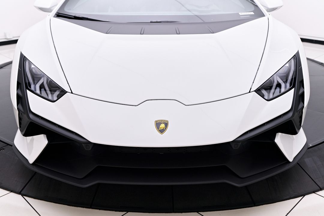 2024 Lamborghini Huracan Tecnica