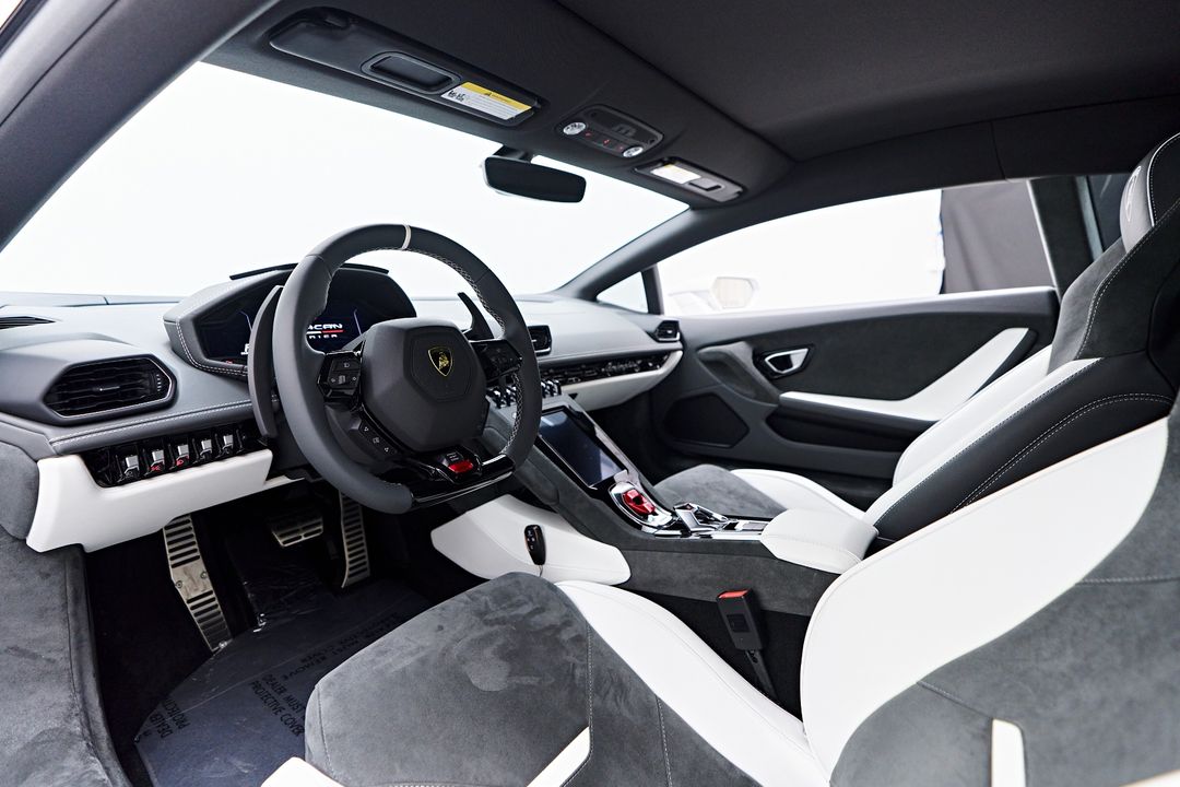 2024 Lamborghini Huracan Tecnica