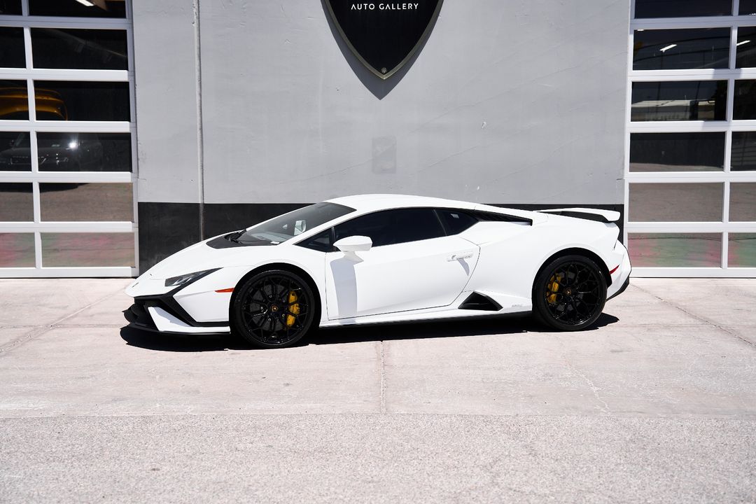 2024 Lamborghini Huracan Tecnica