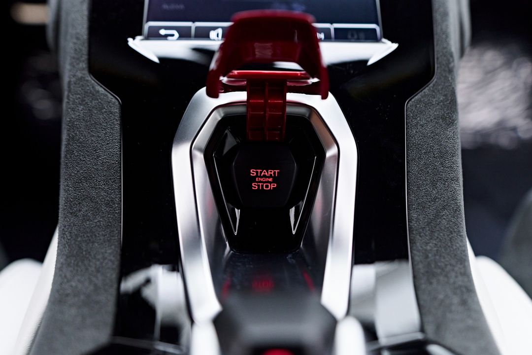 2024 Lamborghini Huracan Tecnica