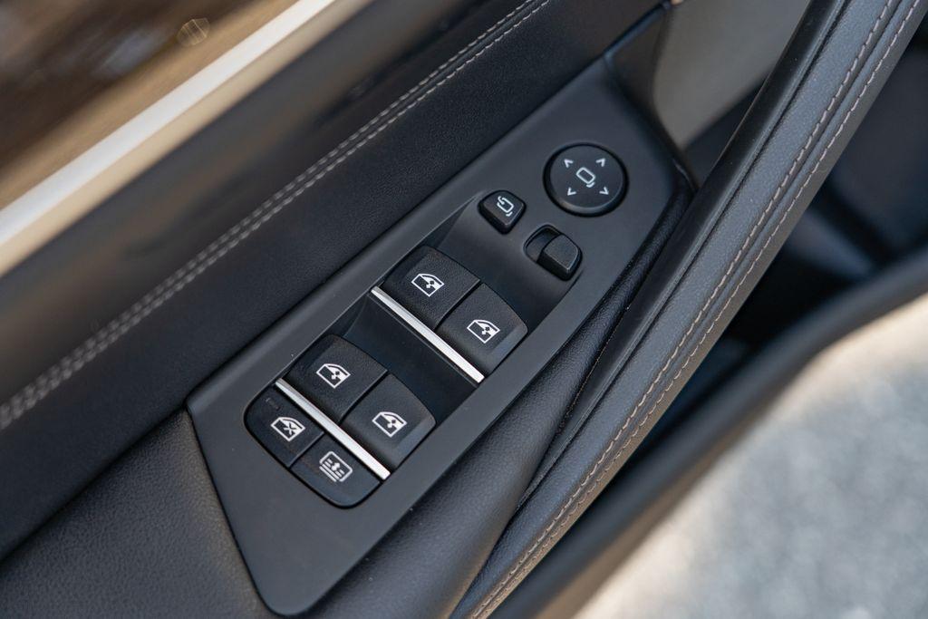 2022 BMW 5 Series